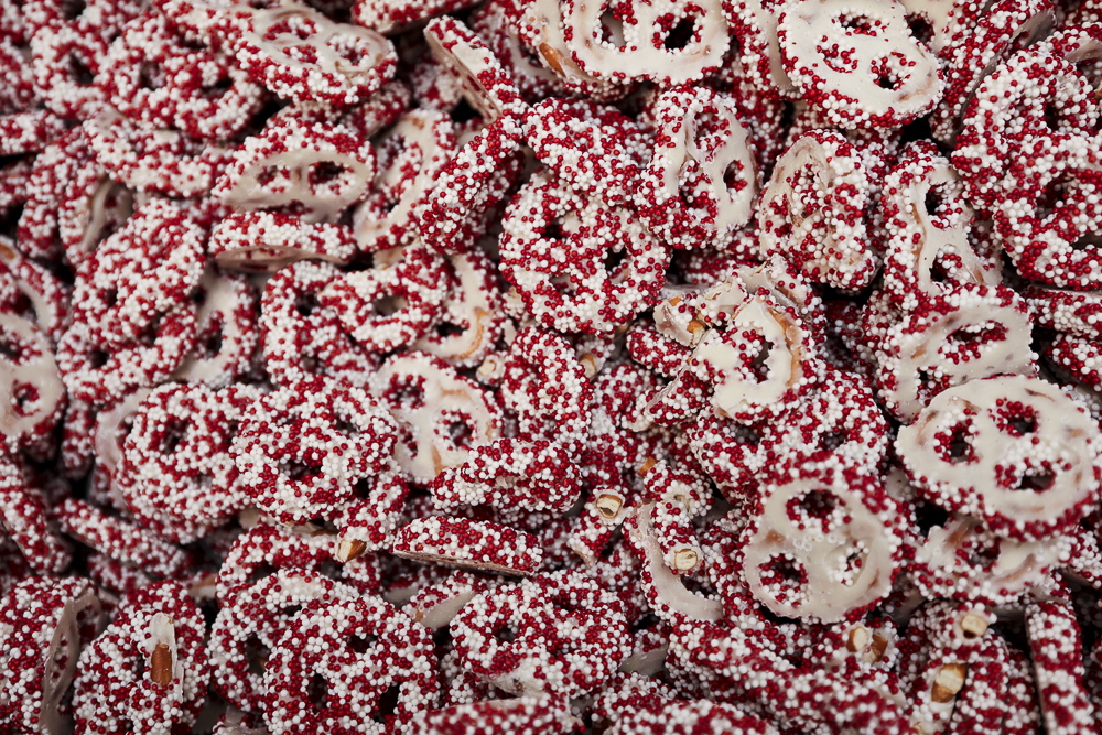 Cupid’s Deluxe Candy Feast